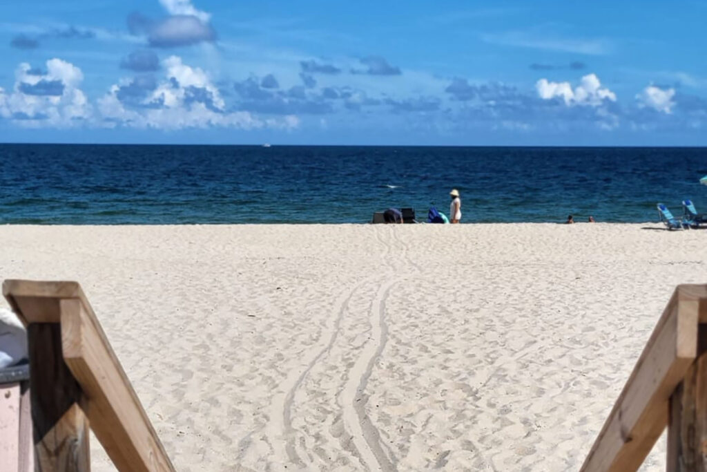 motel near beach fort lauderdale